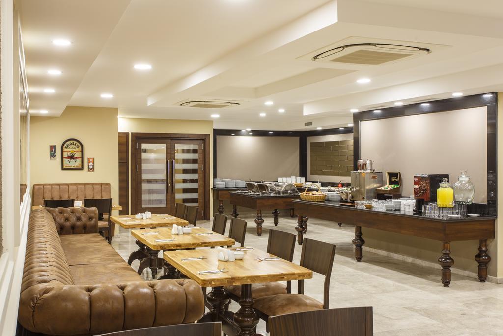 Antroyal Hotel Анталья Экстерьер фото