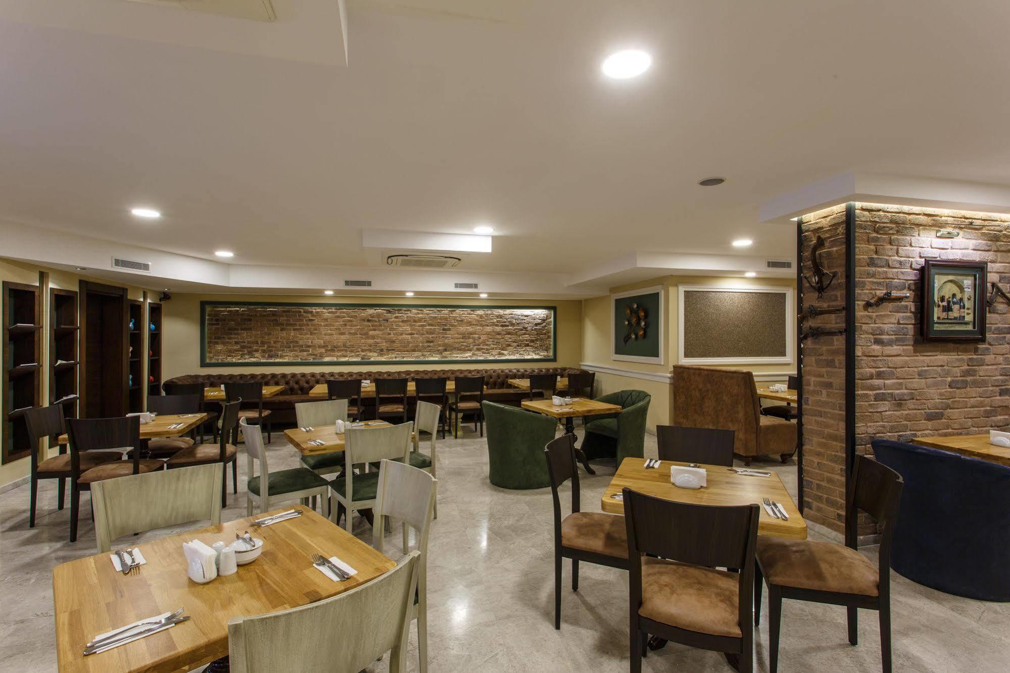 Antroyal Hotel Анталья Экстерьер фото