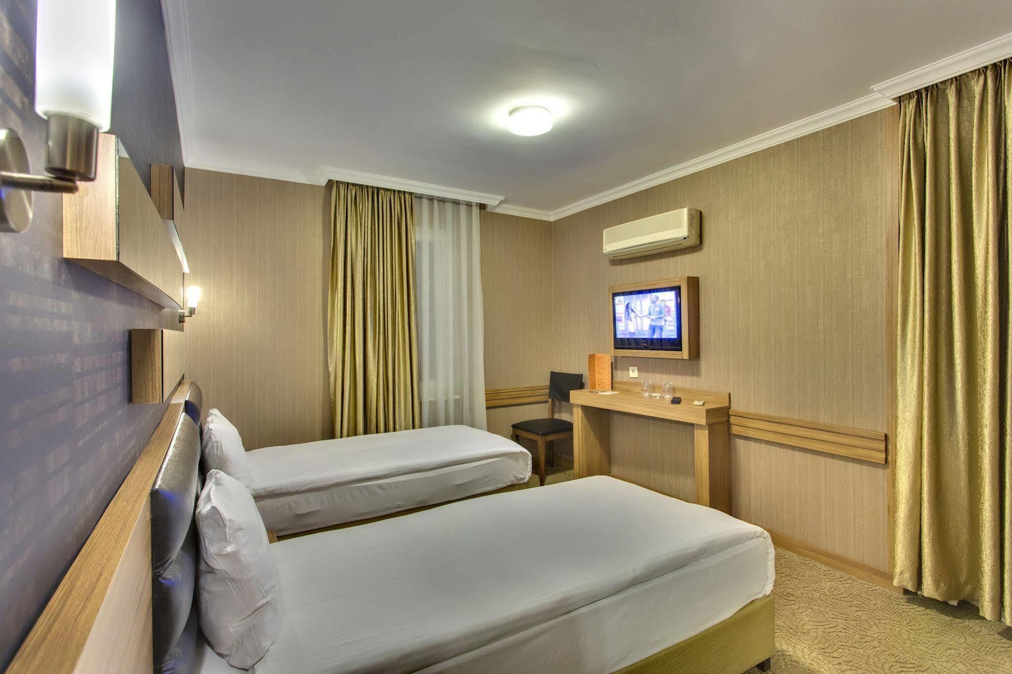 Antroyal Hotel Анталья Экстерьер фото